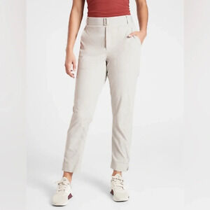 Athleta Birch Grey Trekkie Belted Hiking Commute Travel Pant Casual Women’s 14